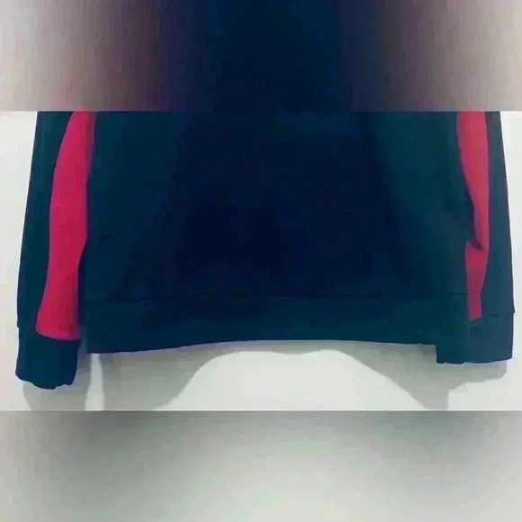 Nike Therma-FIT, Men’s Size Medium, (Women’s Size L), Pullover Hoodie, Black - Picture 4 of 14